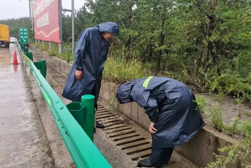 图片3.jpg 图片3.jpg